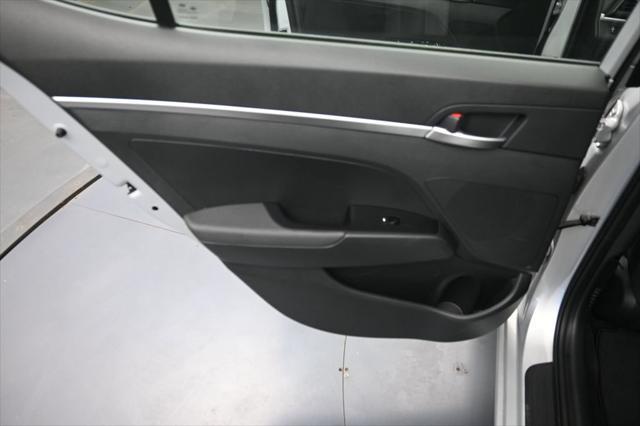 2019 Hyundai Elantra - $13,454