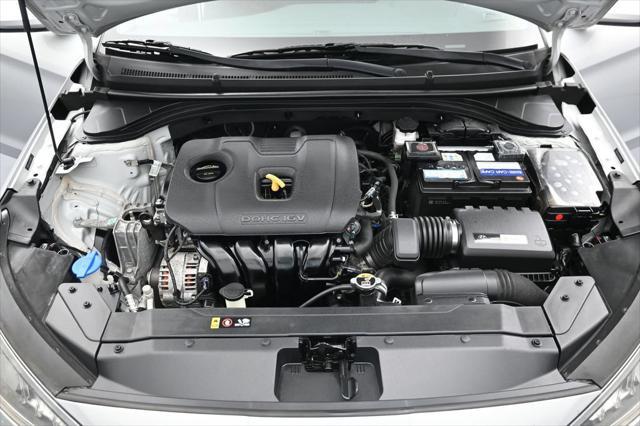 2019 Hyundai Elantra - $13,454