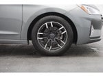 2019 Elantra Thumbnail 15