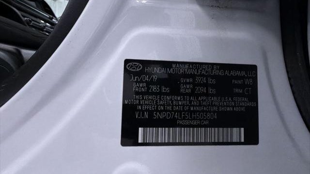 2020 Hyundai ELANTRA SE