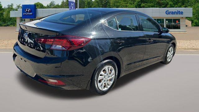2020 Hyundai ELANTRA SE