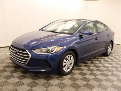 2017 Hyundai Elantra SE 4DR Sedan 6M (us)