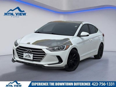 Photo of a 2018 Hyundai Elantra SE 4DR Sedan 6M (us) for sale