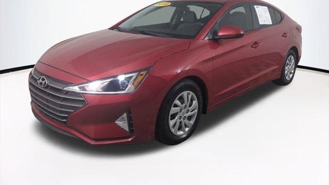 2019 Hyundai ELANTRA SE
