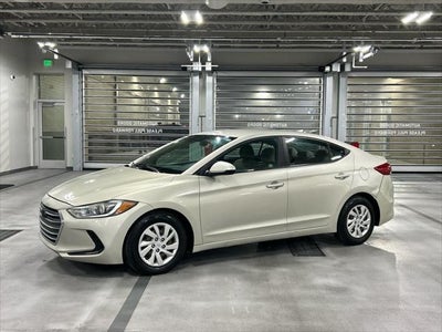 Photo of a 2017 Hyundai Elantra SE 4DR Sedan 6M (us) for sale