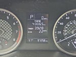 2019 Elantra Thumbnail 16