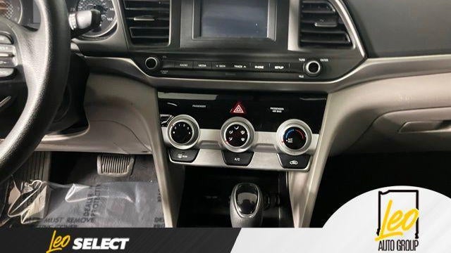 2019 Hyundai ELANTRA SE