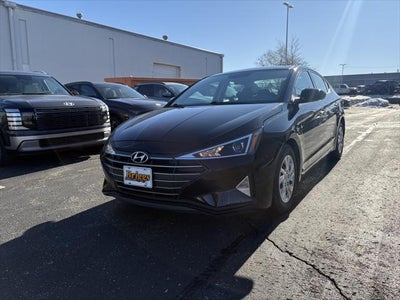 Photo of a 2019 Hyundai Elantra SE 4DR Sedan 6M for sale