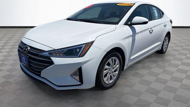 2020 Hyundai ELANTRA SE