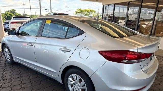 2017 Hyundai ELANTRA SE
