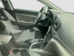 2017 Elantra Thumbnail 10