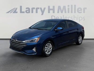 Photo of a 2019 Hyundai Elantra SE 4DR Sedan 6M for sale