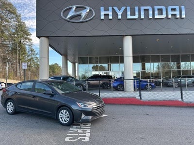 2020 Hyundai Elantra SE 4DR Sedan