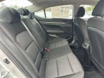2018 Elantra Thumbnail 21