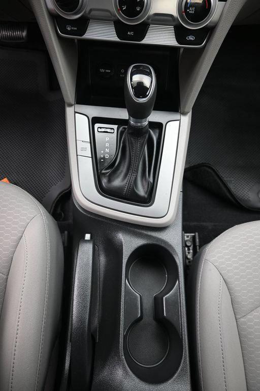 2019 Hyundai Elantra - $13,987