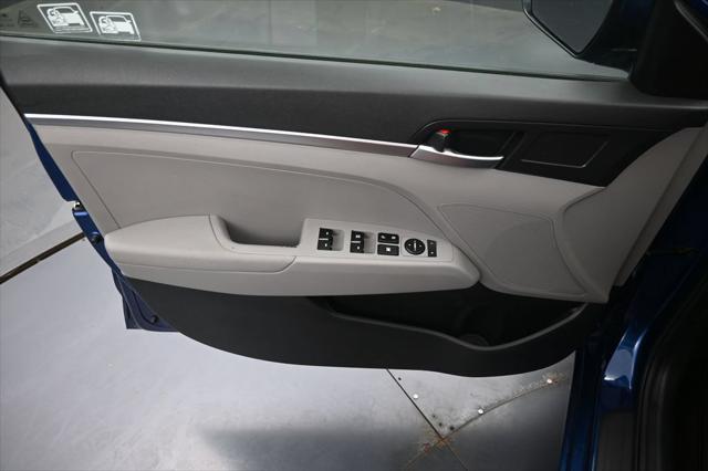 2019 Hyundai Elantra - $13,987