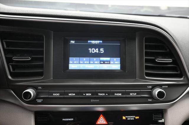 2020 Hyundai Elantra - $14,588