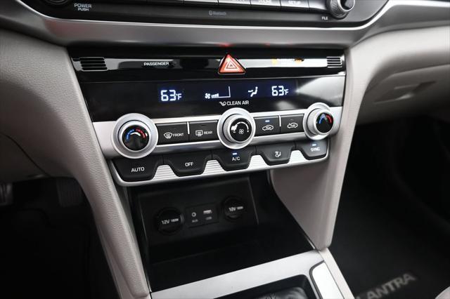 2020 Hyundai Elantra - $14,588