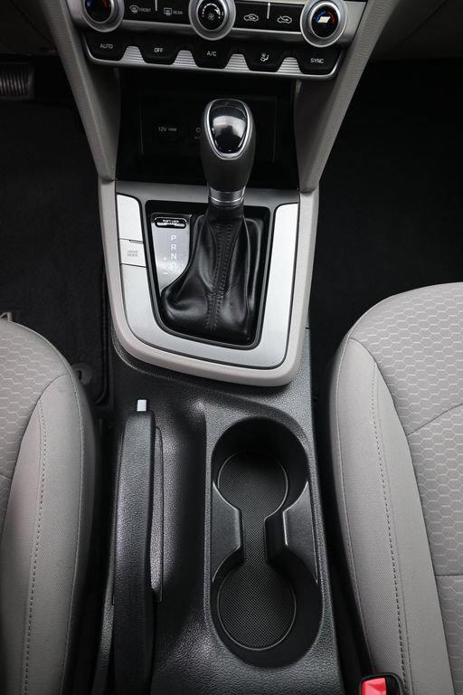2020 Hyundai Elantra - $14,588