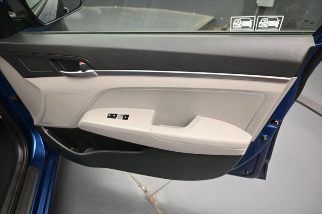 2020 Hyundai Elantra - $14,588