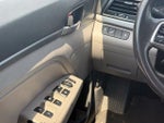 2017 Elantra Thumbnail 19
