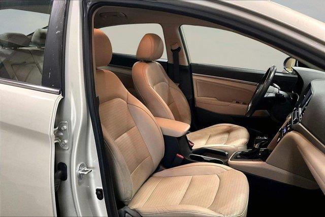 2018 Hyundai Elantra - $12,137
