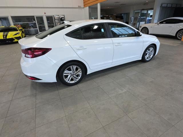 2019 Hyundai Elantra - $7,179