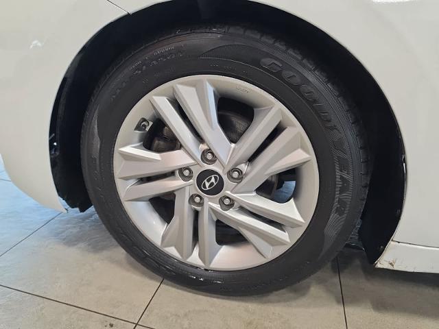 2019 Hyundai Elantra - $7,179