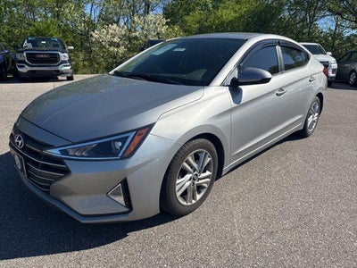 2020 Hyundai Elantra SEL 4DR Sedan