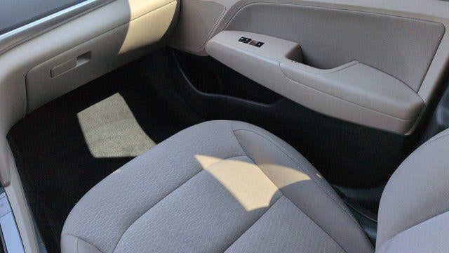2019 Hyundai ELANTRA Value Edition