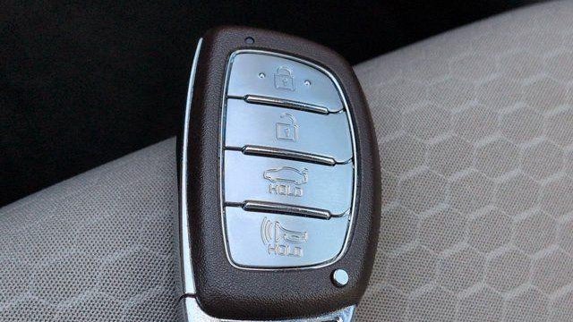 2019 Hyundai ELANTRA Value Edition