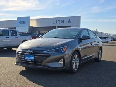 Photo of a 2020 Hyundai Elantra SEL 4DR Sedan for sale