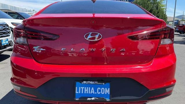 2020 Hyundai ELANTRA SEL
