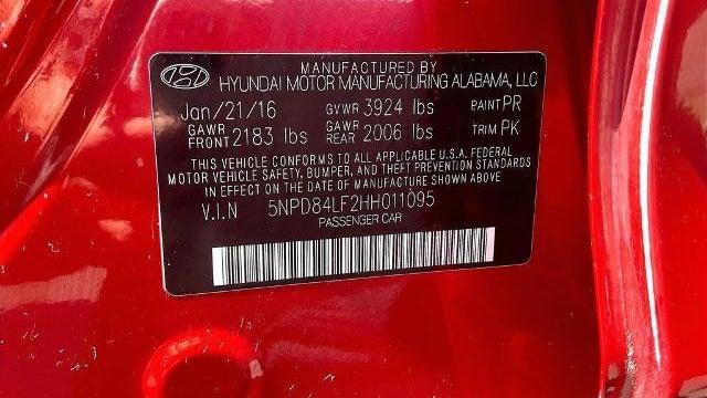 2017 Hyundai ELANTRA SE