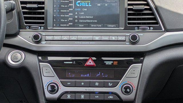 2017 Hyundai ELANTRA Limited