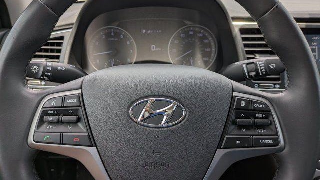 2017 Hyundai ELANTRA Limited