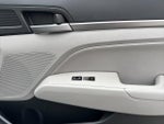 2017 Elantra Thumbnail 17