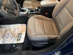 2018 Elantra Thumbnail 23
