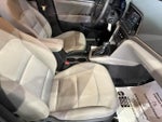2018 Elantra Thumbnail 24