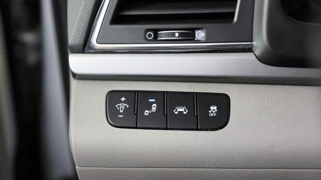 2018 Hyundai ELANTRA Limited