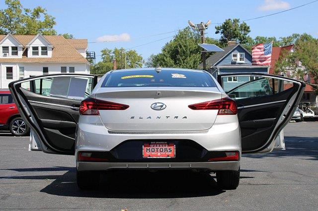 2020 Hyundai Elantra - $14,738