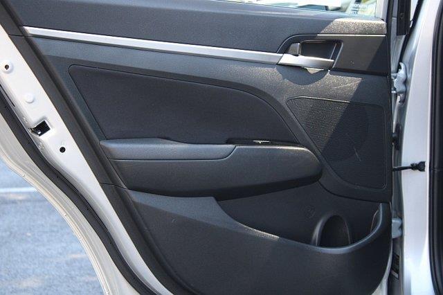 2020 Hyundai Elantra - $14,738