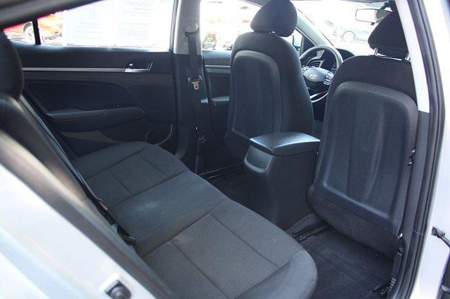 2020 Hyundai Elantra - $14,738