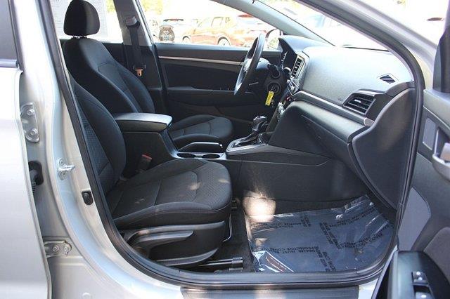 2020 Hyundai Elantra - $14,738