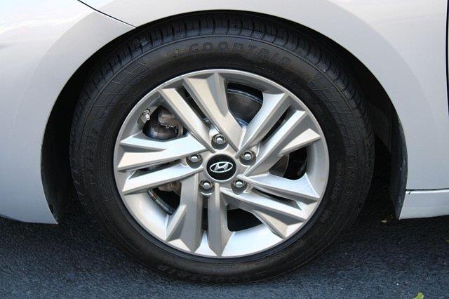 2020 Hyundai Elantra - $14,738