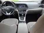 2020 Elantra Thumbnail 32