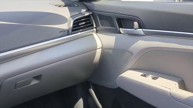 2020 Hyundai ELANTRA Value Edition