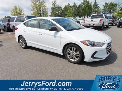 2017 Hyundai Elantra SE 4DR Sedan 6M (us)