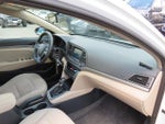 2017 Elantra Thumbnail 14