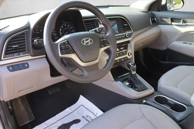 2017 Hyundai Elantra - $11,501